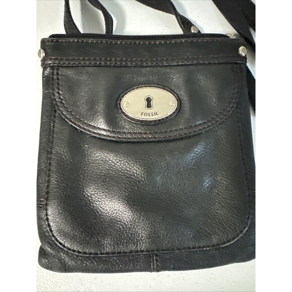 Vintage Fossil Maddox Mini Crossbody Purse Bag Keyhole Messenger Black Leather - Picture 2 of 5